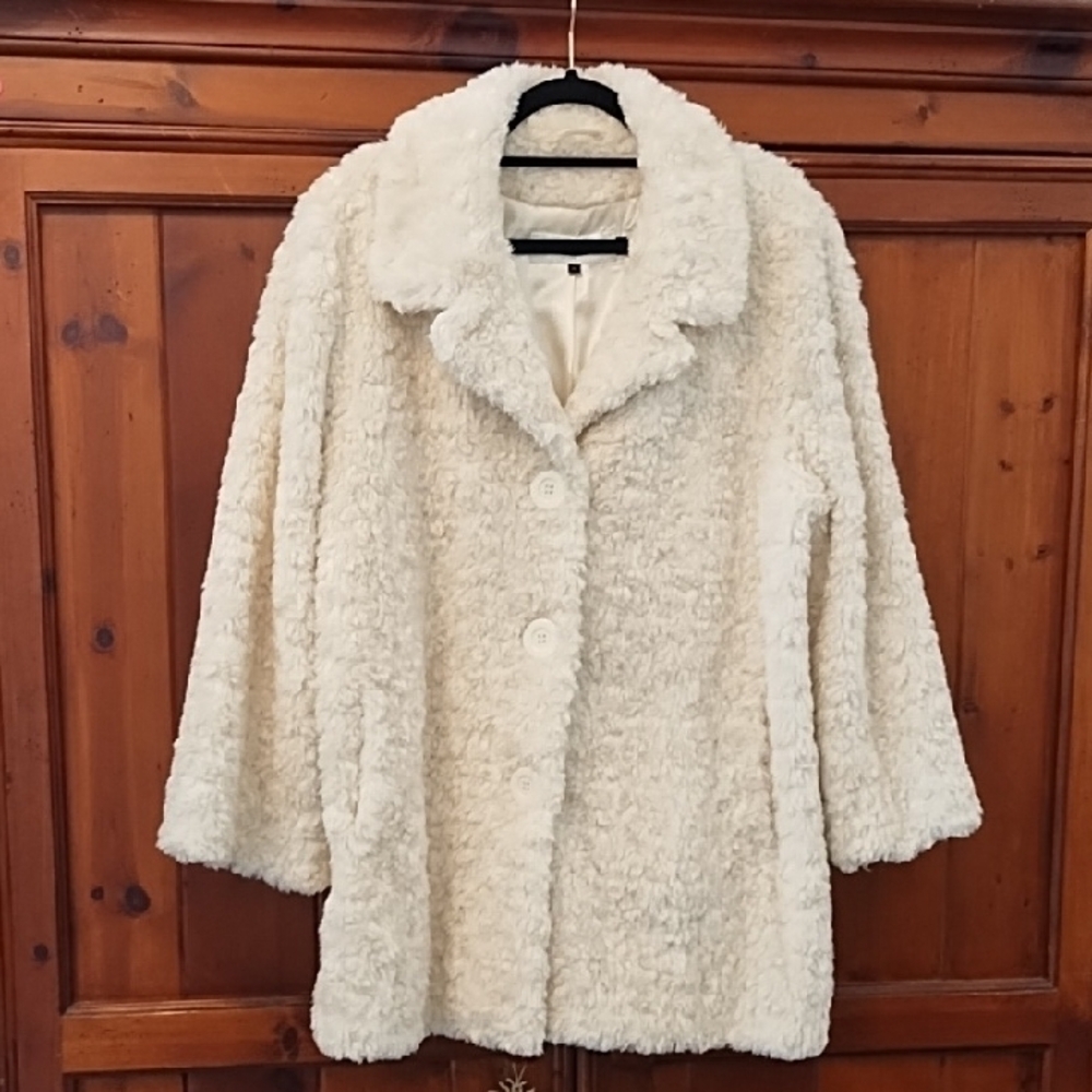 Kristen Blake Cream Teddy Jacket Plush Mid-Length